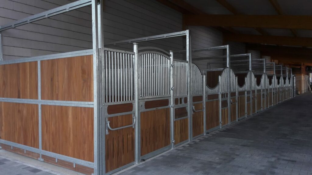 Startseite 4 Deckenhalter